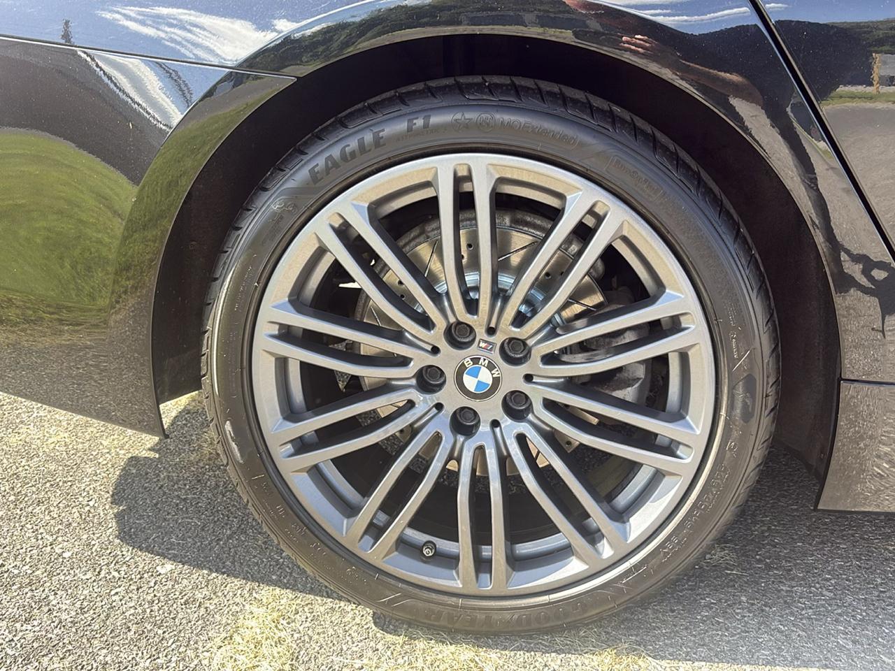 BMW 5-Series 530i xDrive 2018
