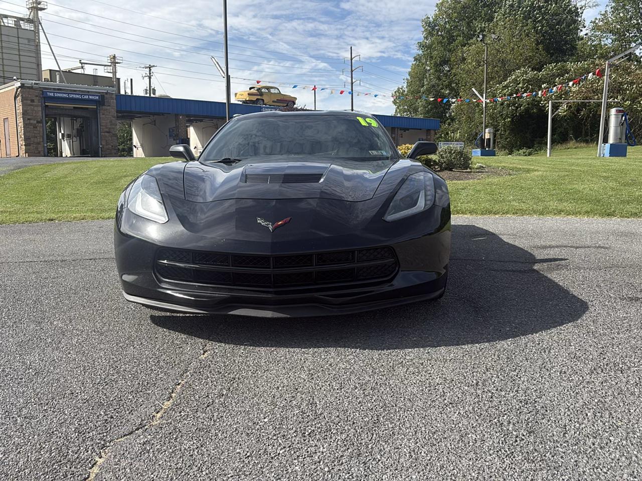 Chevrolet Corvette photo 2