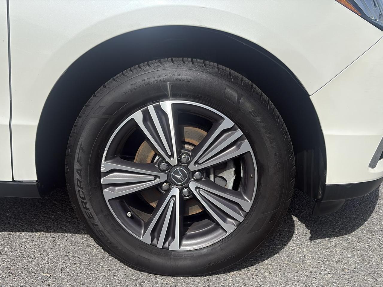 Acura MDX photo 27
