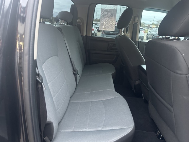 RAM 1500 Classic Tradesman 4x4 Quad Cab 6'4" Box 2023