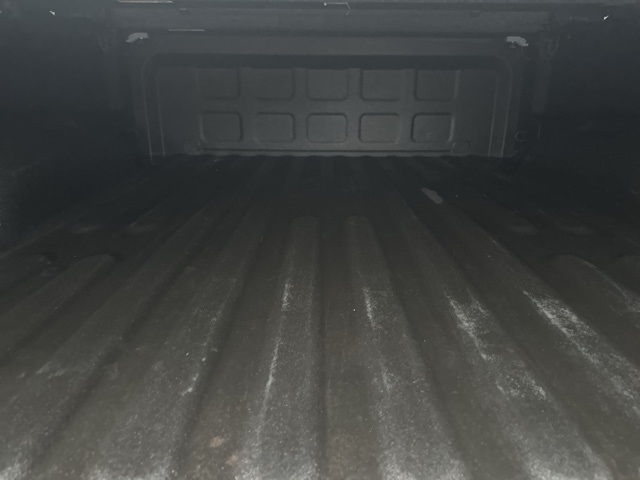 RAM 1500 Classic Tradesman 4x4 Quad Cab 6'4" Box 2023