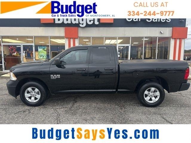 RAM 1500 Classic Tradesman 4x4 Quad Cab 6'4" Box 2023