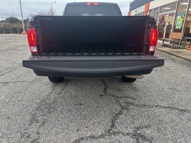RAM 1500 Classic Tradesman 4x4 Quad Cab 6'4" Box 2023