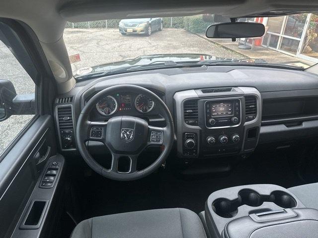 RAM 1500 Classic Tradesman 4x4 Quad Cab 6'4" Box 2023
