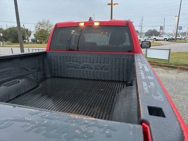 RAM 1500 Lone Star 4x2 Quad Cab 6'4" Box 2022