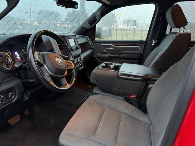 RAM 1500 Lone Star 4x2 Quad Cab 6'4" Box 2022