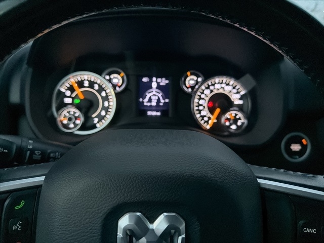 RAM 1500 Lone Star 4x2 Quad Cab 6'4" Box 2022