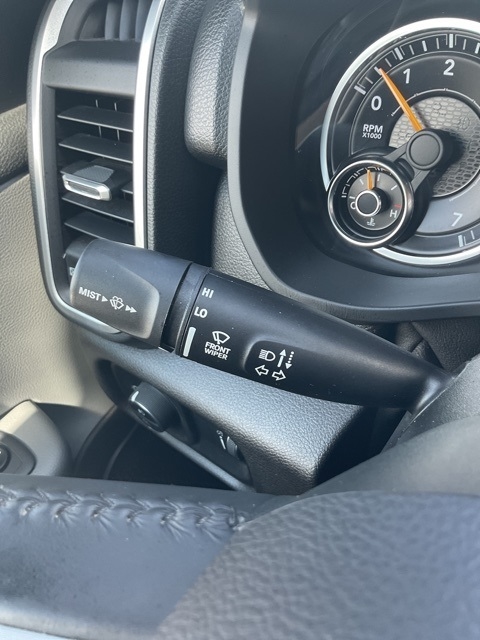 RAM 1500 Big Horn 4x2 Crew Cab 6'4" Box 2020