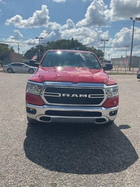 RAM 1500 Big Horn 4x2 Crew Cab 6'4" Box 2020