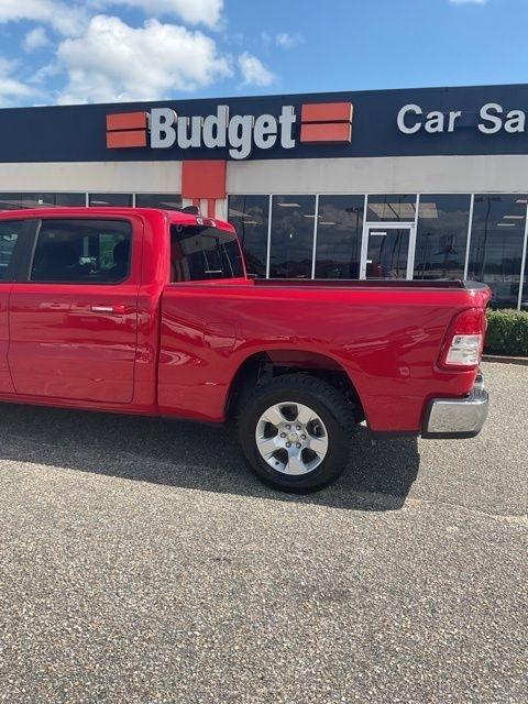 RAM 1500 Big Horn 4x2 Crew Cab 6'4" Box 2020