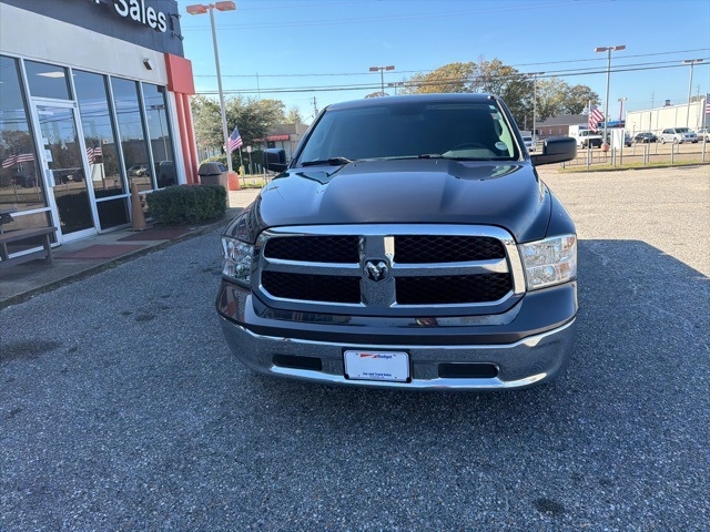 RAM 1500 Classic Tradesman 4x2 Quad Cab 6'4" Box 2019