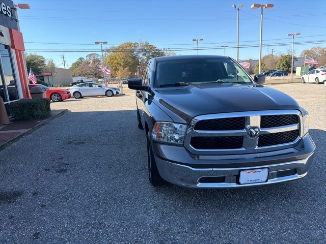 RAM 1500 Classic Tradesman 4x2 Quad Cab 6'4" Box 2019