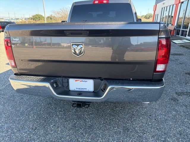 RAM 1500 Classic Tradesman 4x2 Quad Cab 6'4" Box 2019