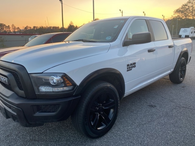 RAM 1500 Classic Warlock 4x2 Crew Cab 5'7" Box 2024