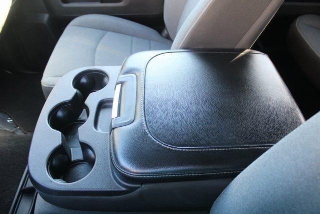 RAM 1500 Classic Warlock 4x2 Crew Cab 5'7" Box 2024