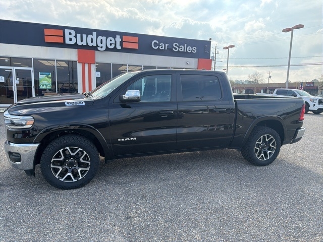 RAM 1500 Laramie 4x4 Crew Cab 5'7" Box 2025