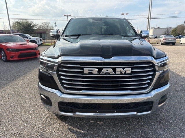 RAM 1500 Laramie 4x4 Crew Cab 5'7" Box 2025