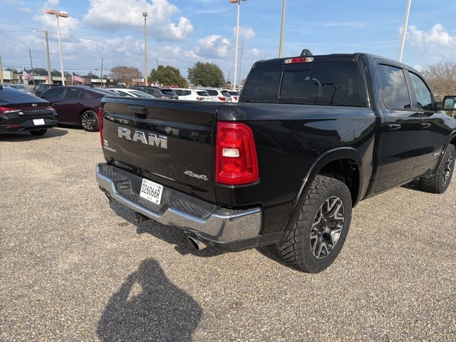 RAM 1500 Laramie 4x4 Crew Cab 5'7" Box 2025