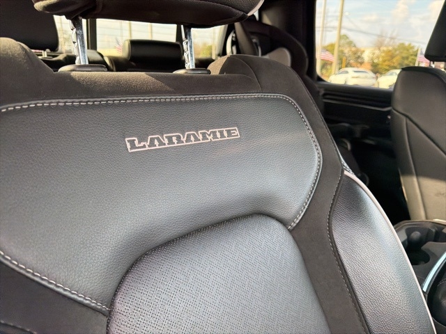 RAM 1500 Laramie 4x4 Crew Cab 5'7" Box 2025