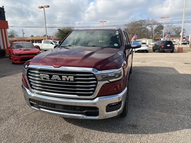 RAM 1500 Laramie 4x4 Crew Cab 5'7" Box 2025