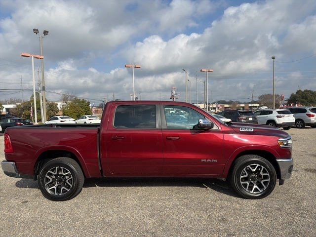 RAM 1500 Laramie 4x4 Crew Cab 5'7" Box 2025