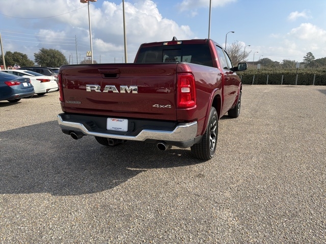 RAM 1500 Laramie 4x4 Crew Cab 5'7" Box 2025