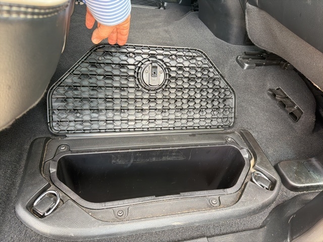 RAM 1500 Laramie 4x4 Crew Cab 5'7" Box 2025