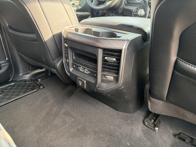 RAM 1500 Laramie 4x4 Crew Cab 5'7" Box 2025