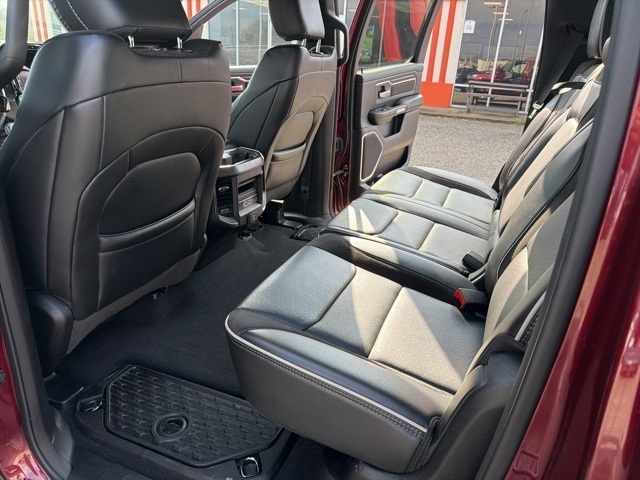 RAM 1500 Laramie 4x4 Crew Cab 5'7" Box 2025