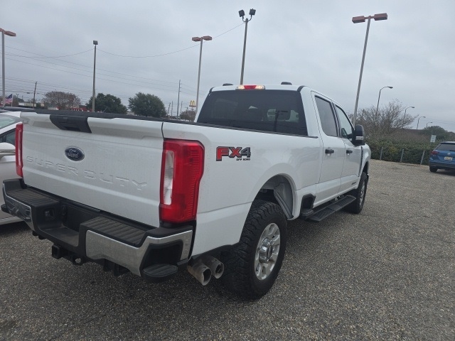 Ford Super Duty F-250 SRW King Ranch 4WD Crew Cab 8' Box 2024