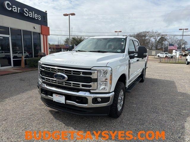 Ford Super Duty F-250 SRW King Ranch 4WD Crew Cab 8' Box 2024