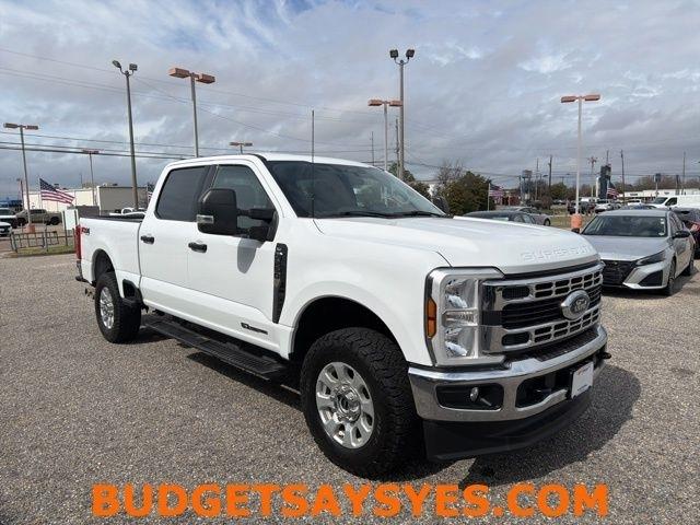 Ford Super Duty F-250 SRW King Ranch 4WD Crew Cab 8' Box 2024
