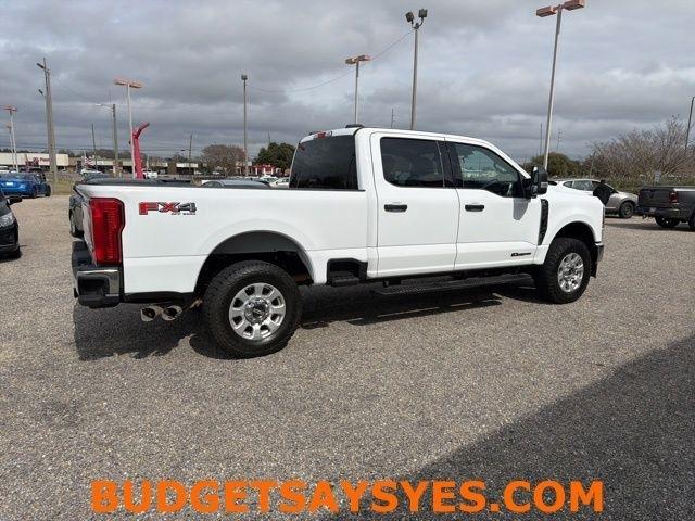Ford Super Duty F-250 SRW King Ranch 4WD Crew Cab 8' Box 2024