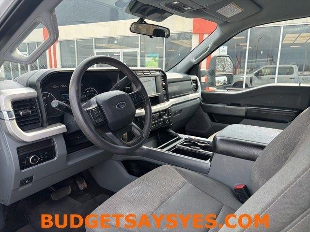 Ford Super Duty F-250 SRW King Ranch 4WD Crew Cab 8' Box 2024