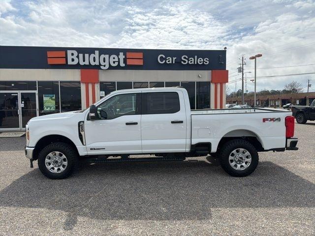 Ford Super Duty F-250 SRW King Ranch 4WD Crew Cab 8' Box 2024