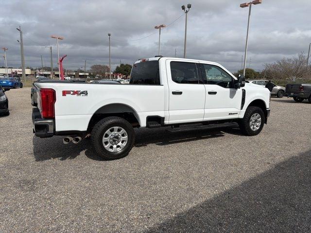 Ford Super Duty F-250 SRW King Ranch 4WD Crew Cab 8' Box 2024
