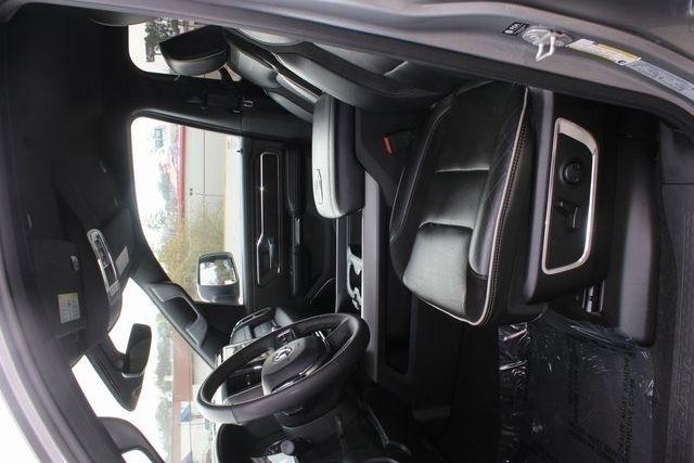 RAM 1500 Laramie 4x4 Crew Cab 5'7" Box 2025