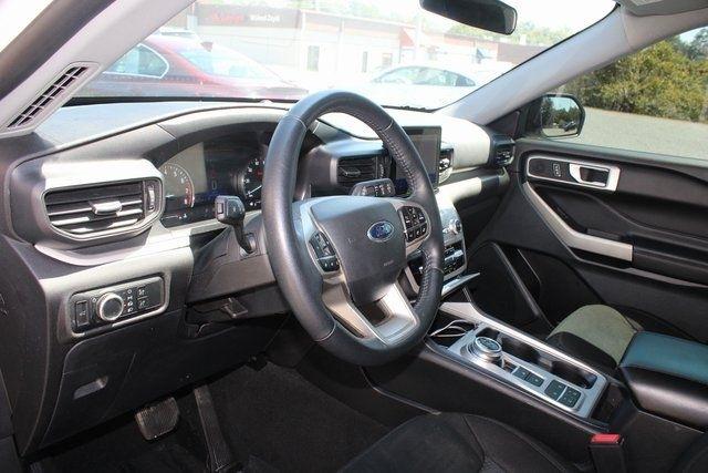 Ford Explorer XLT RWD 2023