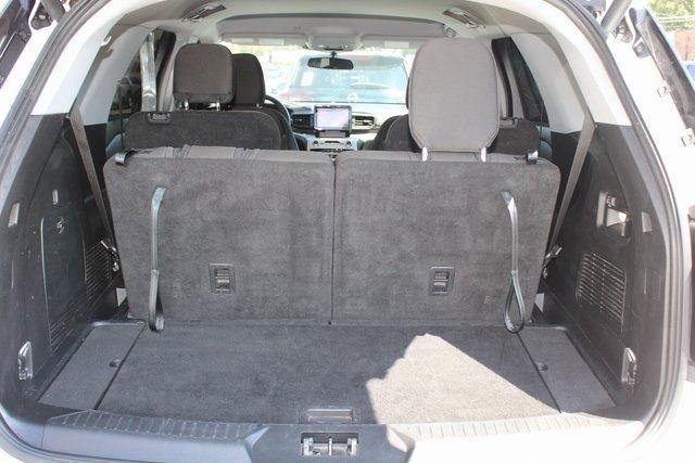 Ford Explorer XLT RWD 2023