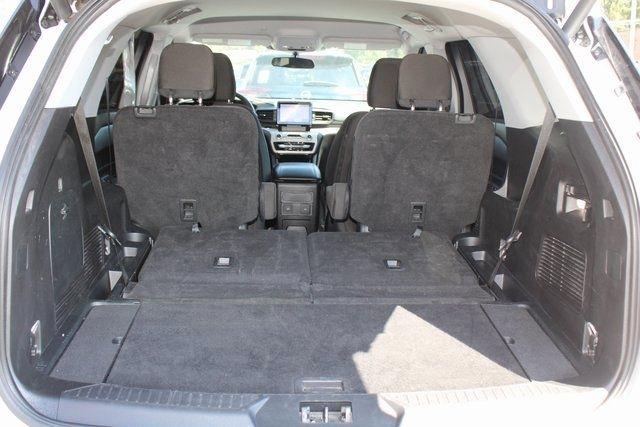 Ford Explorer XLT RWD 2023