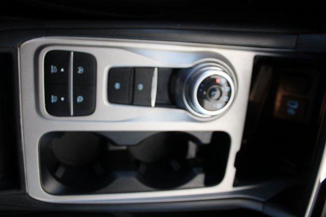 Ford Explorer XLT RWD 2023