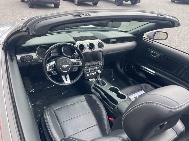 Ford Mustang EcoBoost Convertible 2023