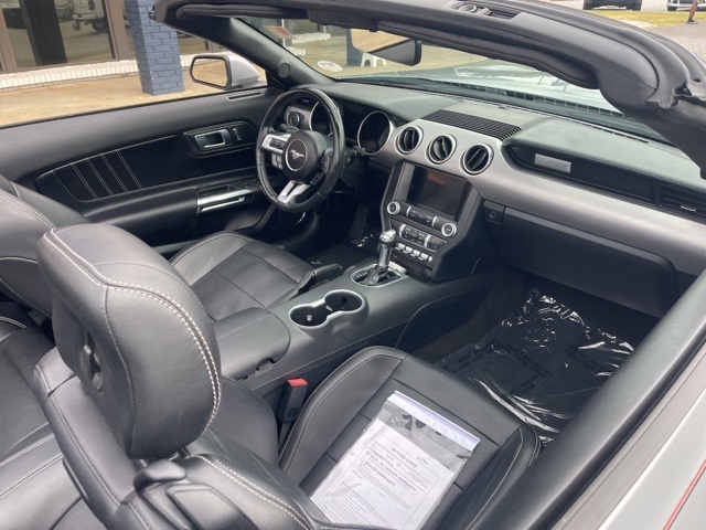 Ford Mustang EcoBoost Convertible 2023