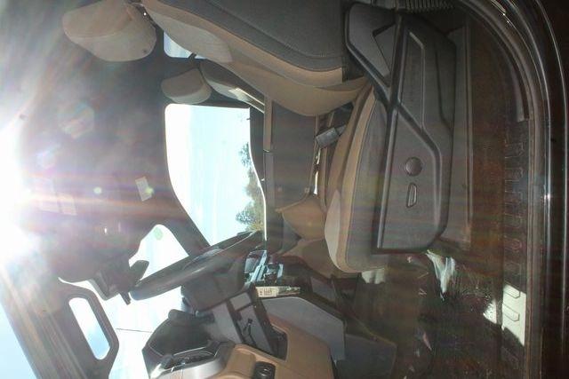 Ford F-150 King Ranch 4WD SuperCrew 5.5' Box 2023