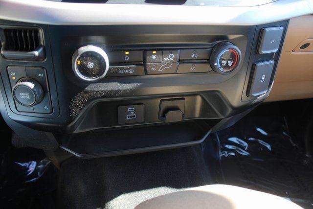 Ford F-150 King Ranch 4WD SuperCrew 5.5' Box 2023