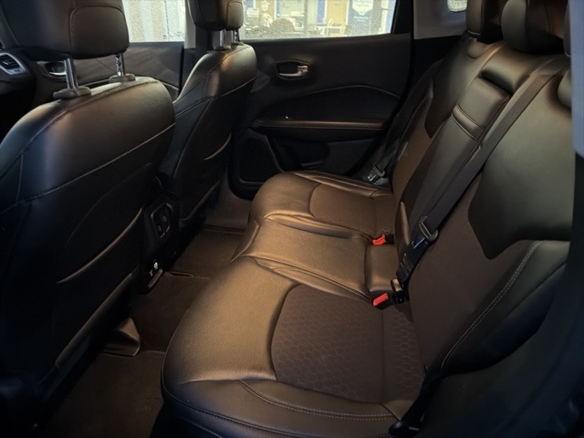 Jeep Compass Latitude FWD 2018