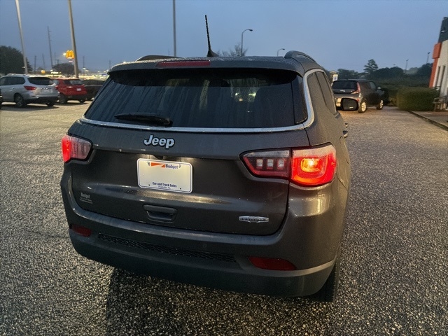 Jeep Compass Latitude FWD 2018