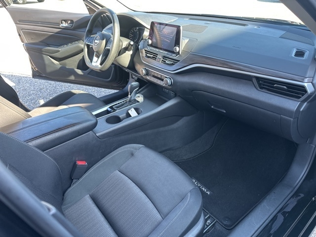 Nissan Altima SV FWD 2025