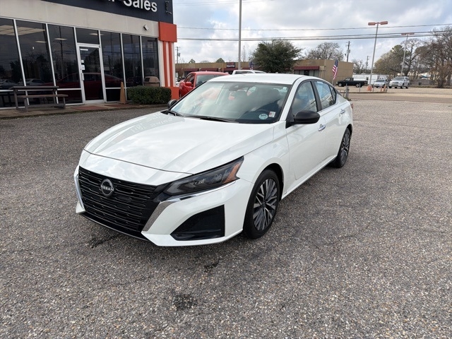 Nissan Altima SV FWD 2025