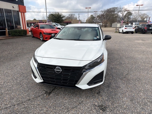 Nissan Altima SV FWD 2025